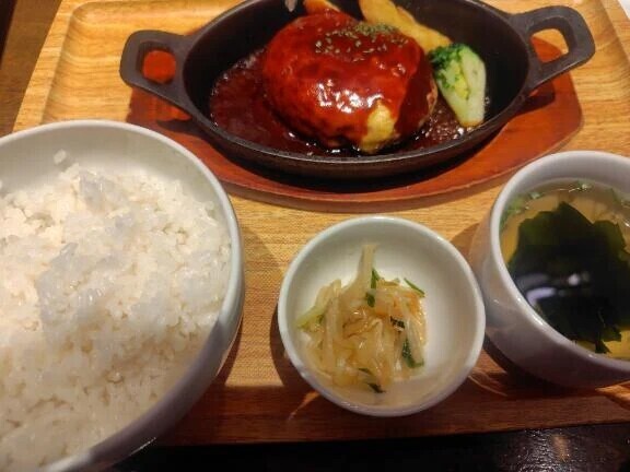 本日のランチ🍚