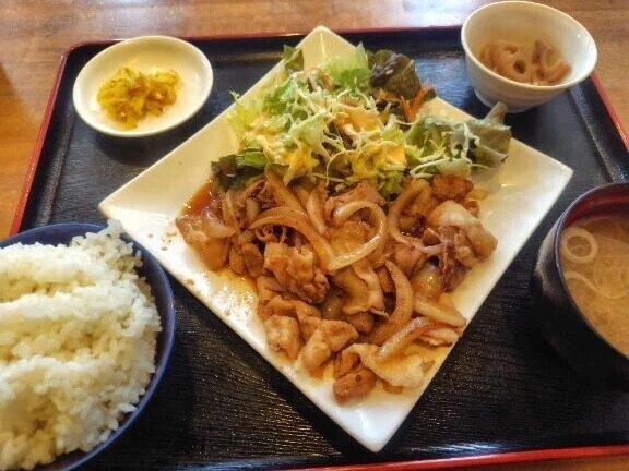 本日のランチ🍚