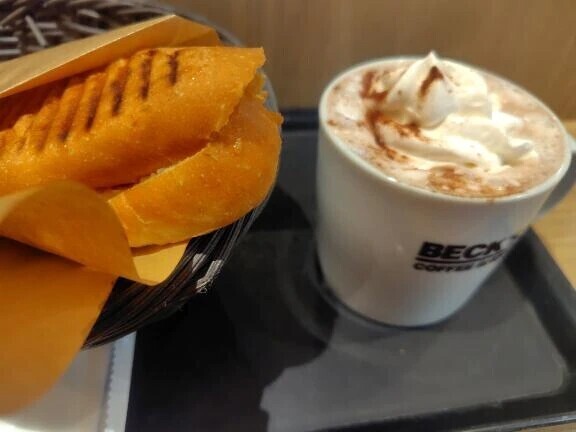 本日の朝ご飯🍞