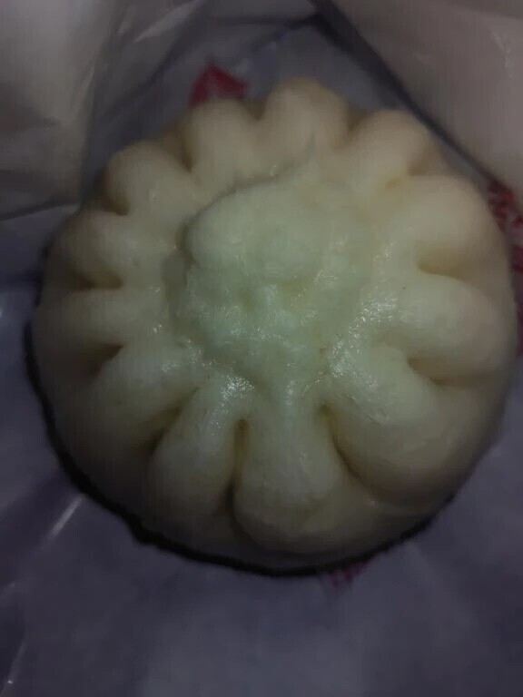 先ほど肉まん食べた🥟