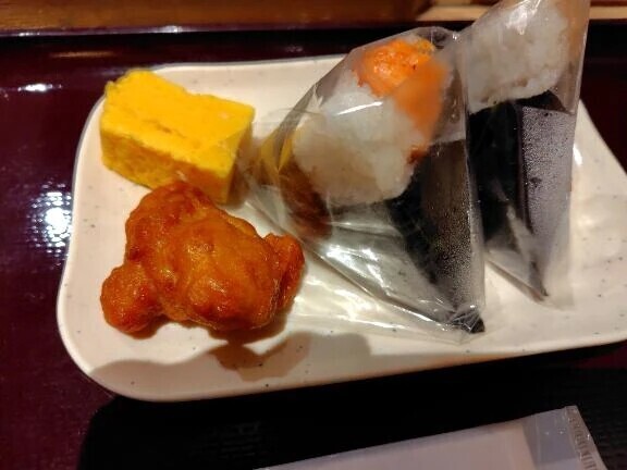 本日のランチ🍙