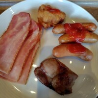 お昼休憩もままならず😓