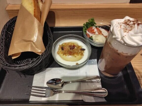 本日の朝ご飯🍞