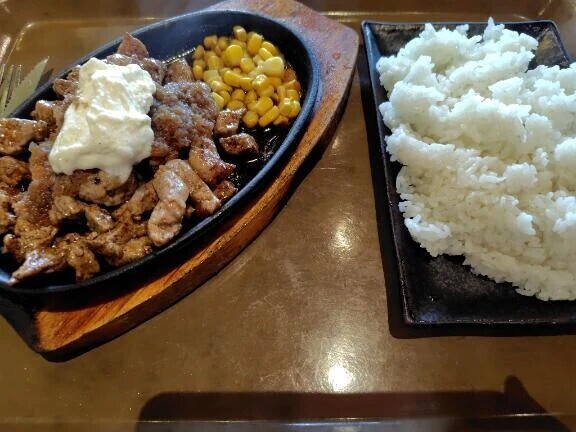 本日のランチ🍚