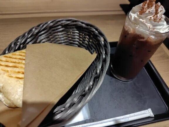 本日のランチ🍞