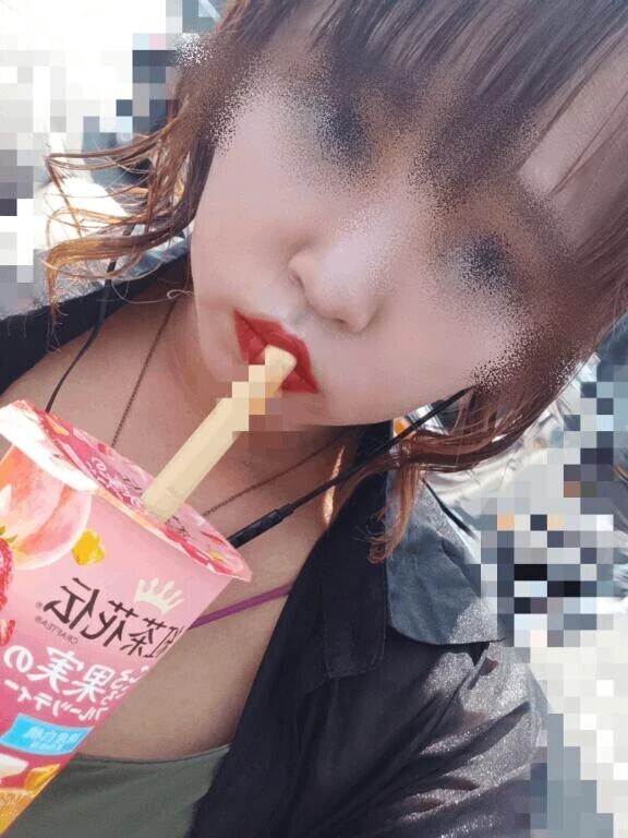 明日12時〜！