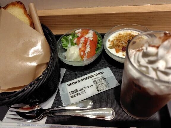 本日の朝ご飯🍞