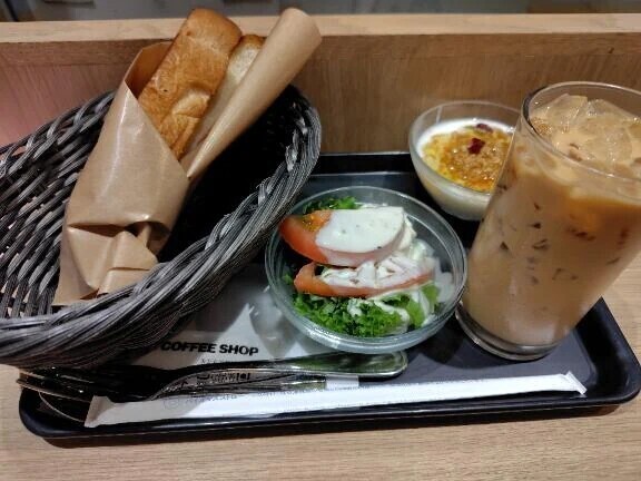 本日の朝ご飯🍞