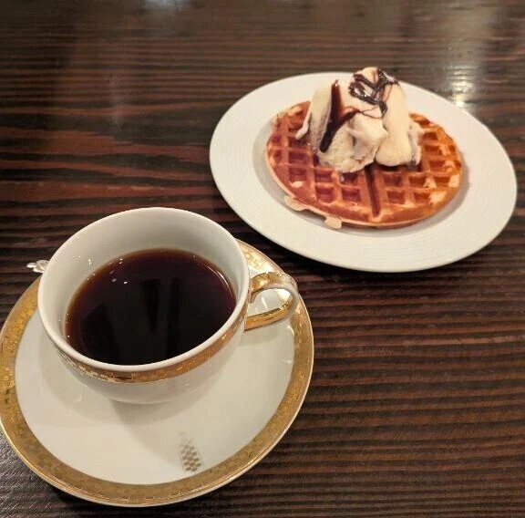 エッチなことも