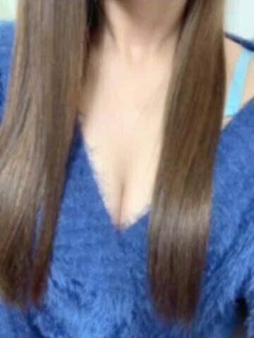 今日も一日ありがとうございました🌙  来てくれたお兄さんたち、 優しくて楽しい時間を過ごせて とっても嬉しかったです( ˶˙ᵕ˙˶ )  お話もたくさんできて、 あっという間に時間が過ぎちゃったなあ💭  またお会いできたら嬉しいです✨ ゆっくり休んでくださいね おやすみなさい☺️
