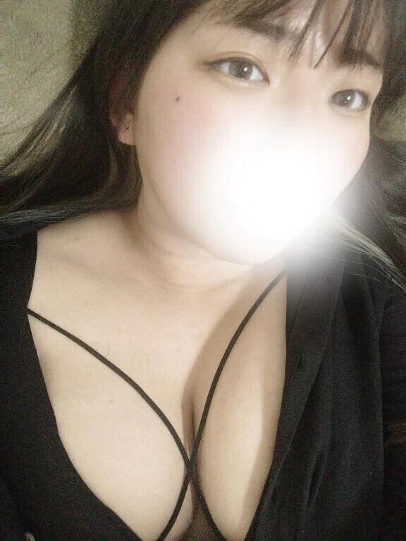 気軽にメッセージ下さい💌  ̖́-‬