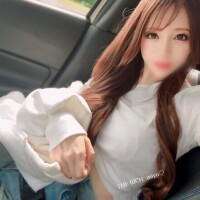 シートベルトがおっ◯いに当たって苦しいのである