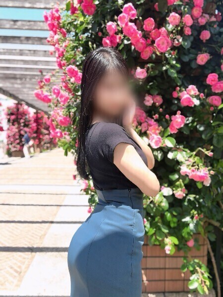 女性らしさ、どこから香る？