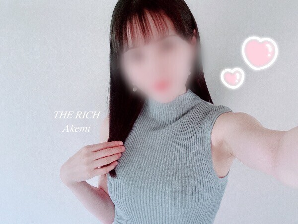 明日8/3、出勤します♡