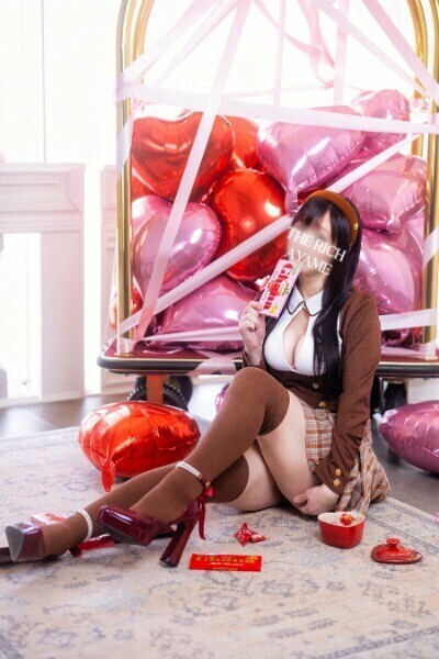 𝐘𝐨𝐮 𝐚𝐫𝐞 𝐦𝐲 𝐕𝐚𝐥𝐞𝐧𝐭𝐢𝐧𝐞.