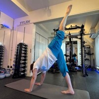 すみません腰ダメです?