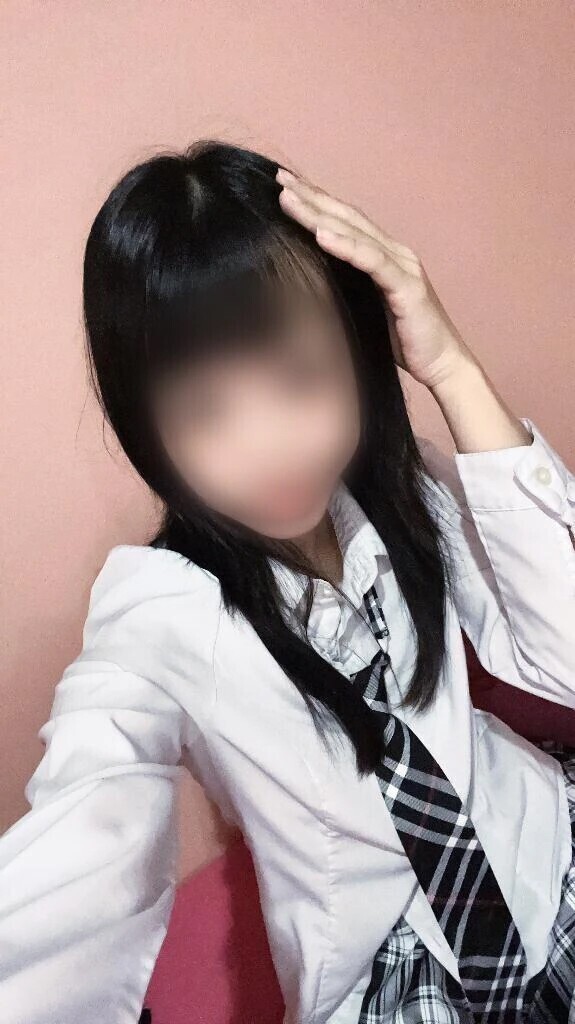 夜　制服ドリブル先輩
