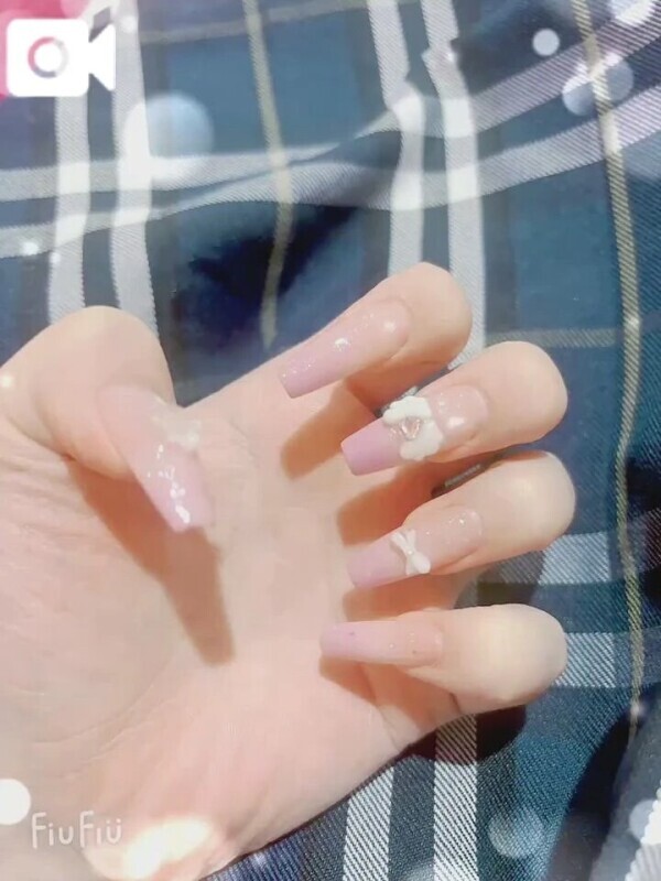 💅🏻✨️