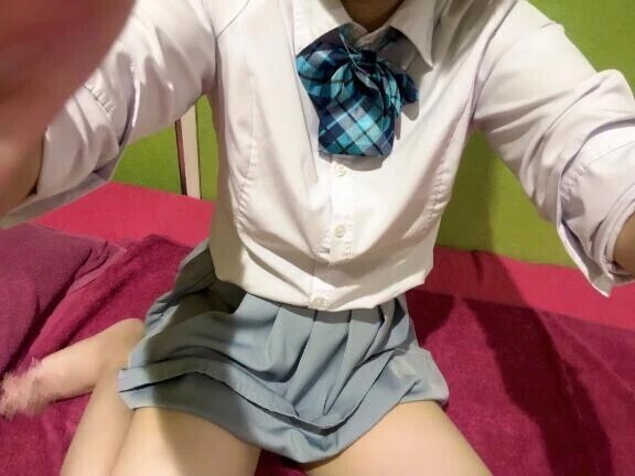 制服何色が好き？