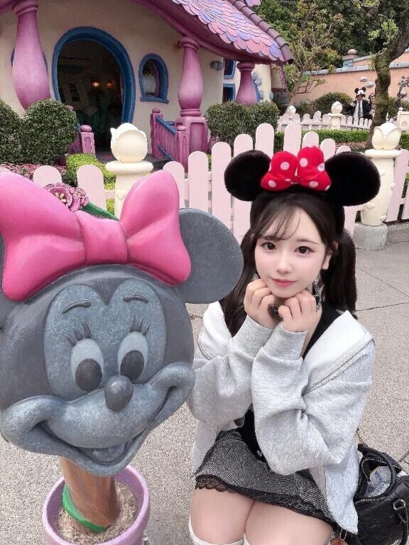 明日💓