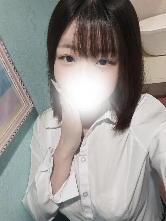 (∩'-'⊂)ｼｭｯ