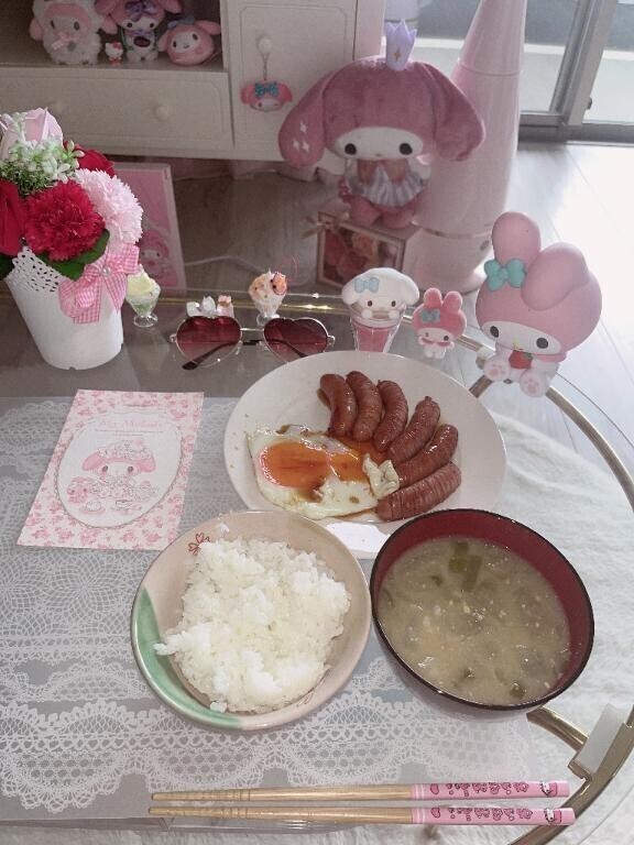 🍚😋🍴✨