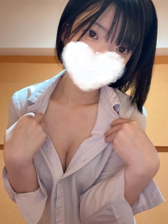 見せちゃうっ！🫣