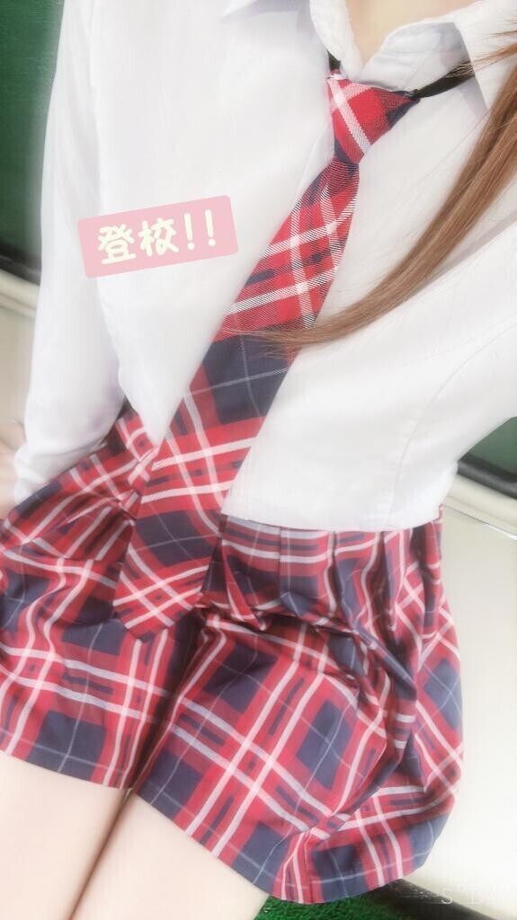 登校しました🌼