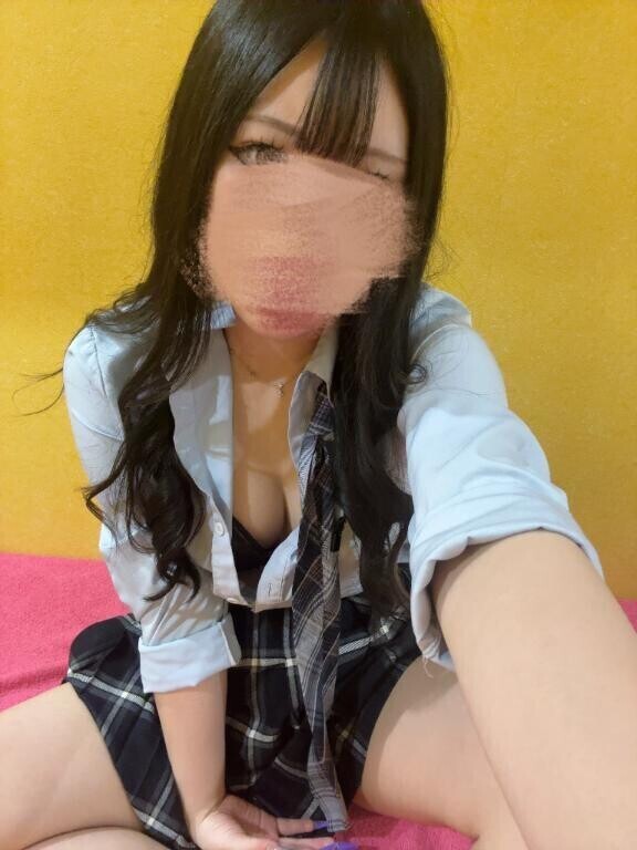 秘密だよ🖤
