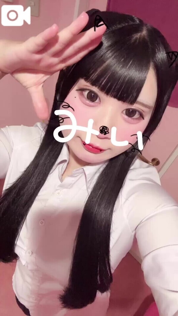 おはよー♡遊んでくれるお兄さんどこだ♡