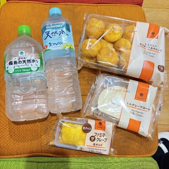 あまーいものいっぱい食べたらわたしもお腹からゴチゾウ出てくるかも♡