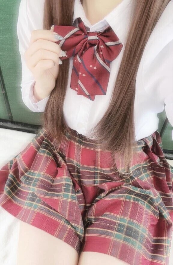 登校したよん🌼