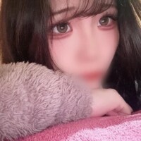 明日いるよ！お誘い待ってます♡