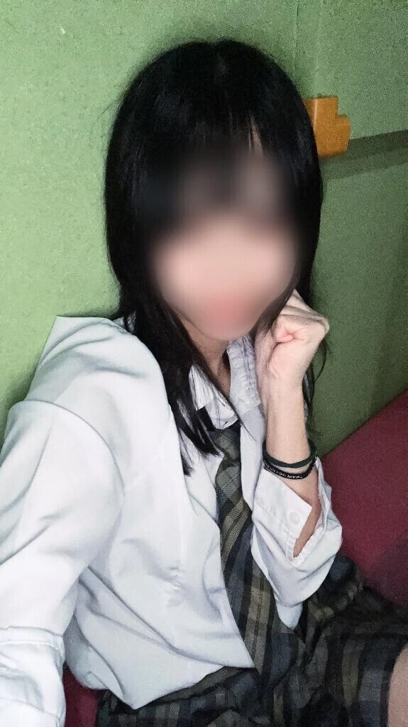 朝　ストレートコート先輩