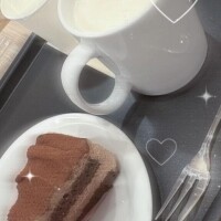 カフェ巡りとかしたい☕️