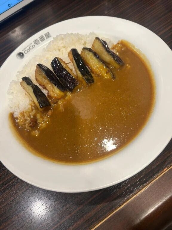 めしてろ︎💕︎