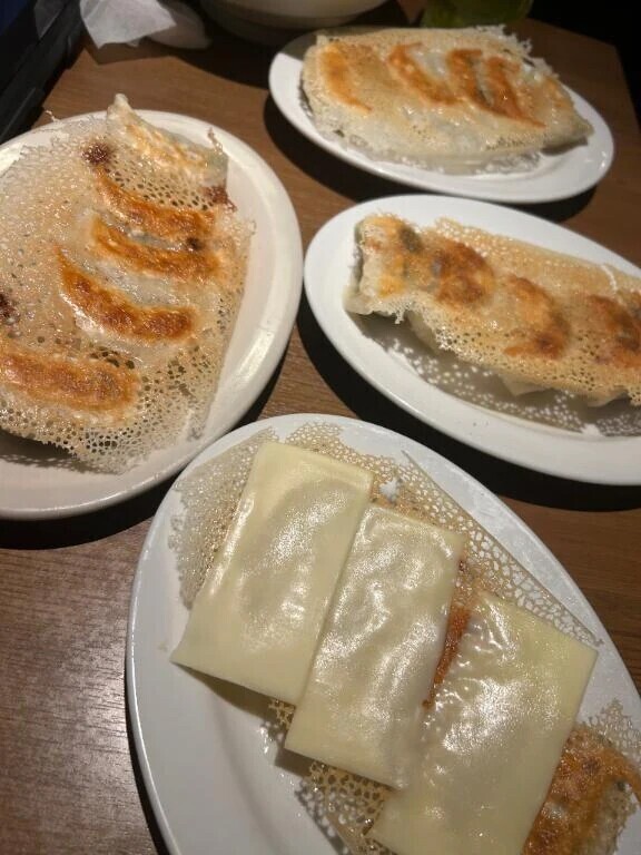 ぎょーざ︎💕︎