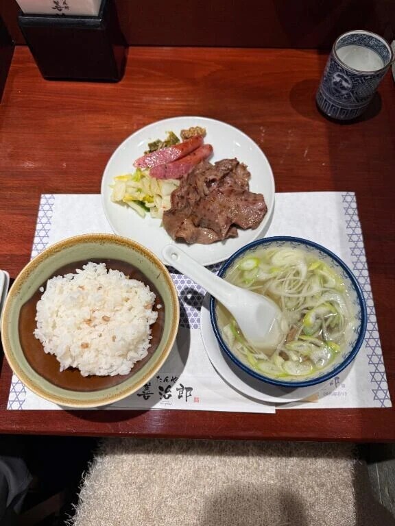 仙台に行ってきて牛タン食べました🐮