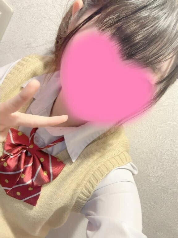 登校しましたん