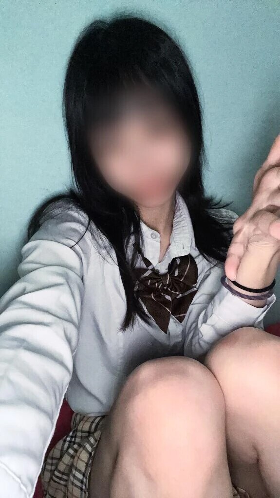 午前    目は口よりも先輩