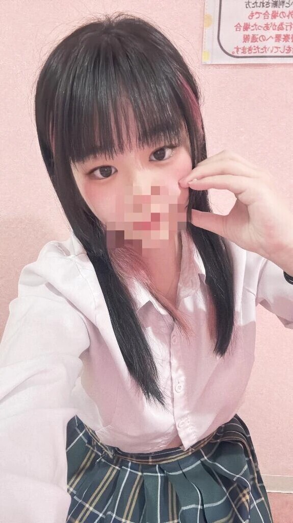hくん