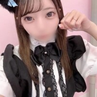 めいどにゃんこでお許しを😭