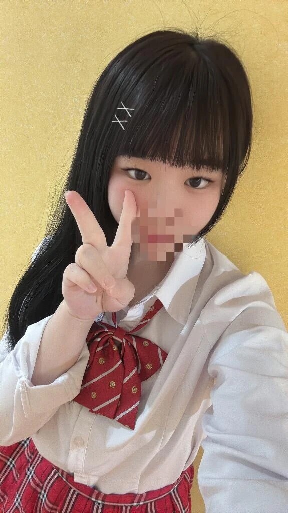 hくん