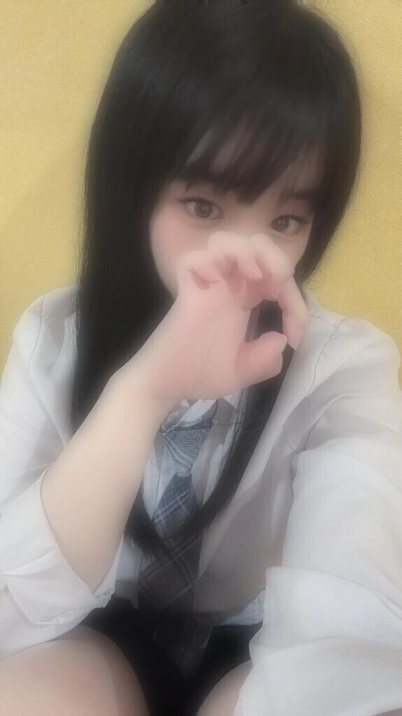 hくん