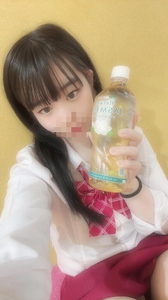hくん
