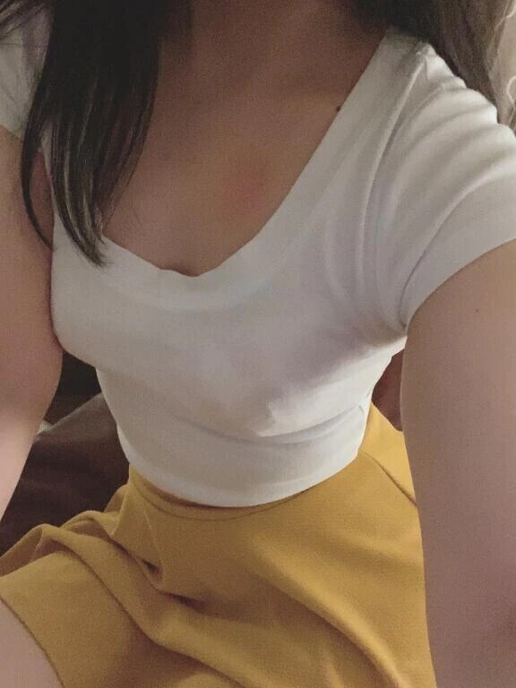 くびれあるよ♡