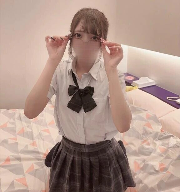 めがね➕制服