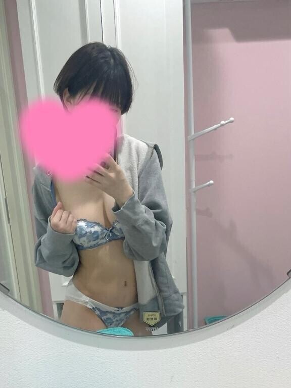 ぼんきゅっ?