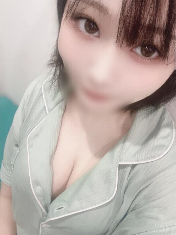 どこ見てる?