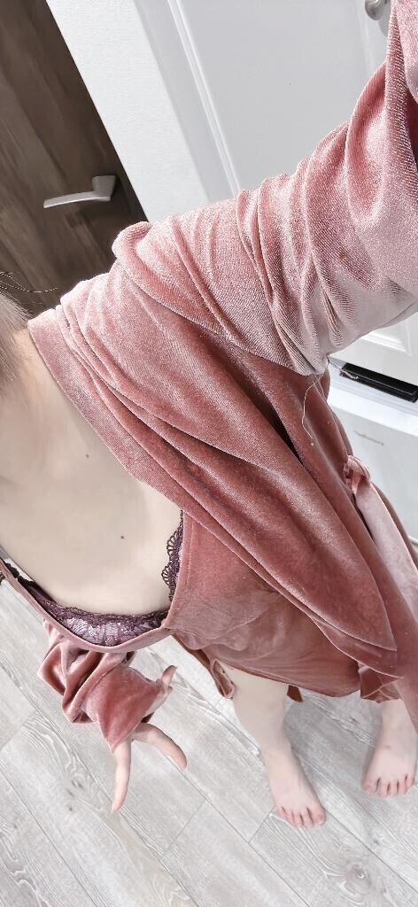 ぴーすぴーす??
